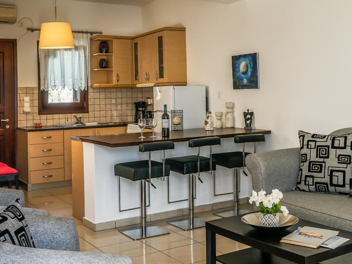 Maestralia Apartamento Skyros Exterior foto