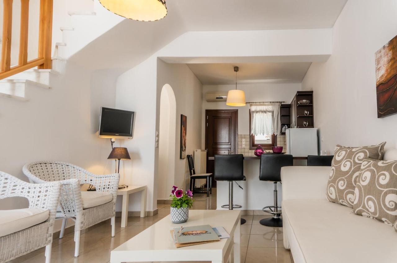 Maestralia Apartamento Skyros Exterior foto